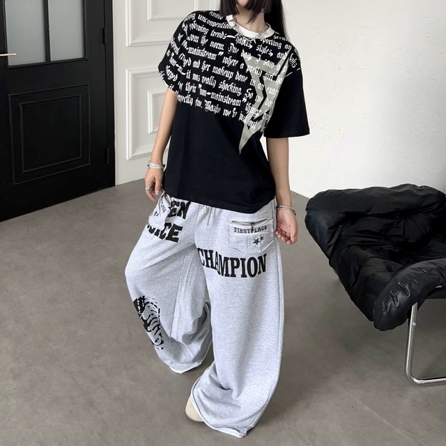 ロゴプリントローへムワイドラインスウェットパンツ 1col   R02545