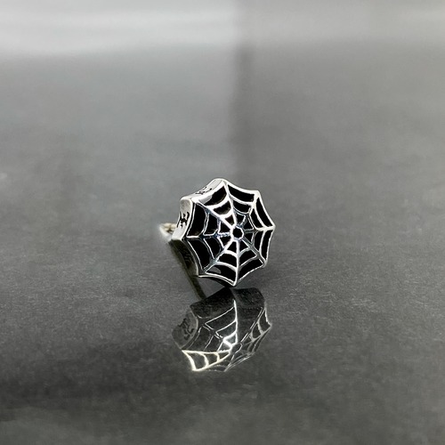 CUT OUT SPIDER WEB STUD / カットアウトスパイダーウェブピアス