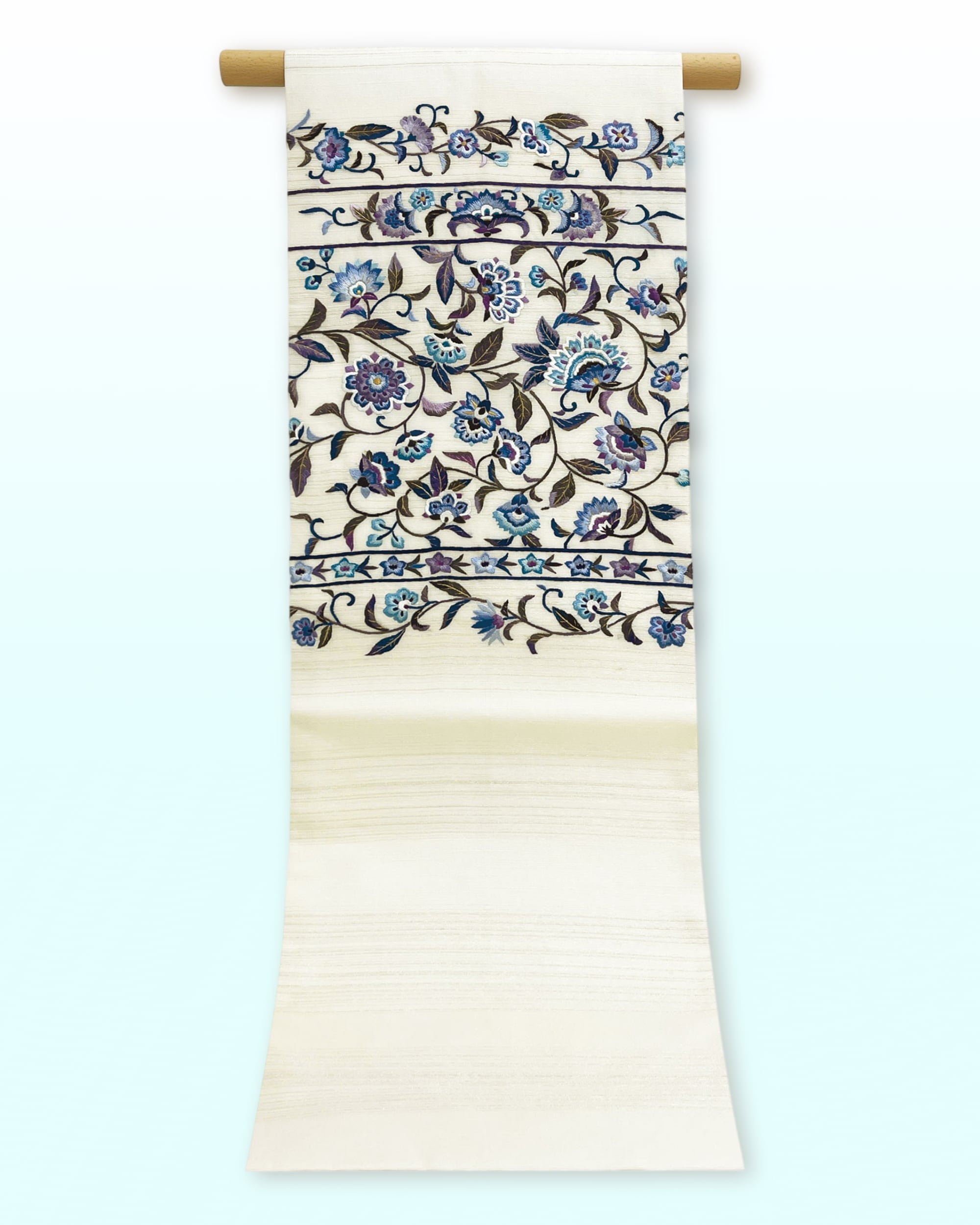 (名古屋)生成り地 唐花刺繍 夏物 LUOKA−066 (リユース品)