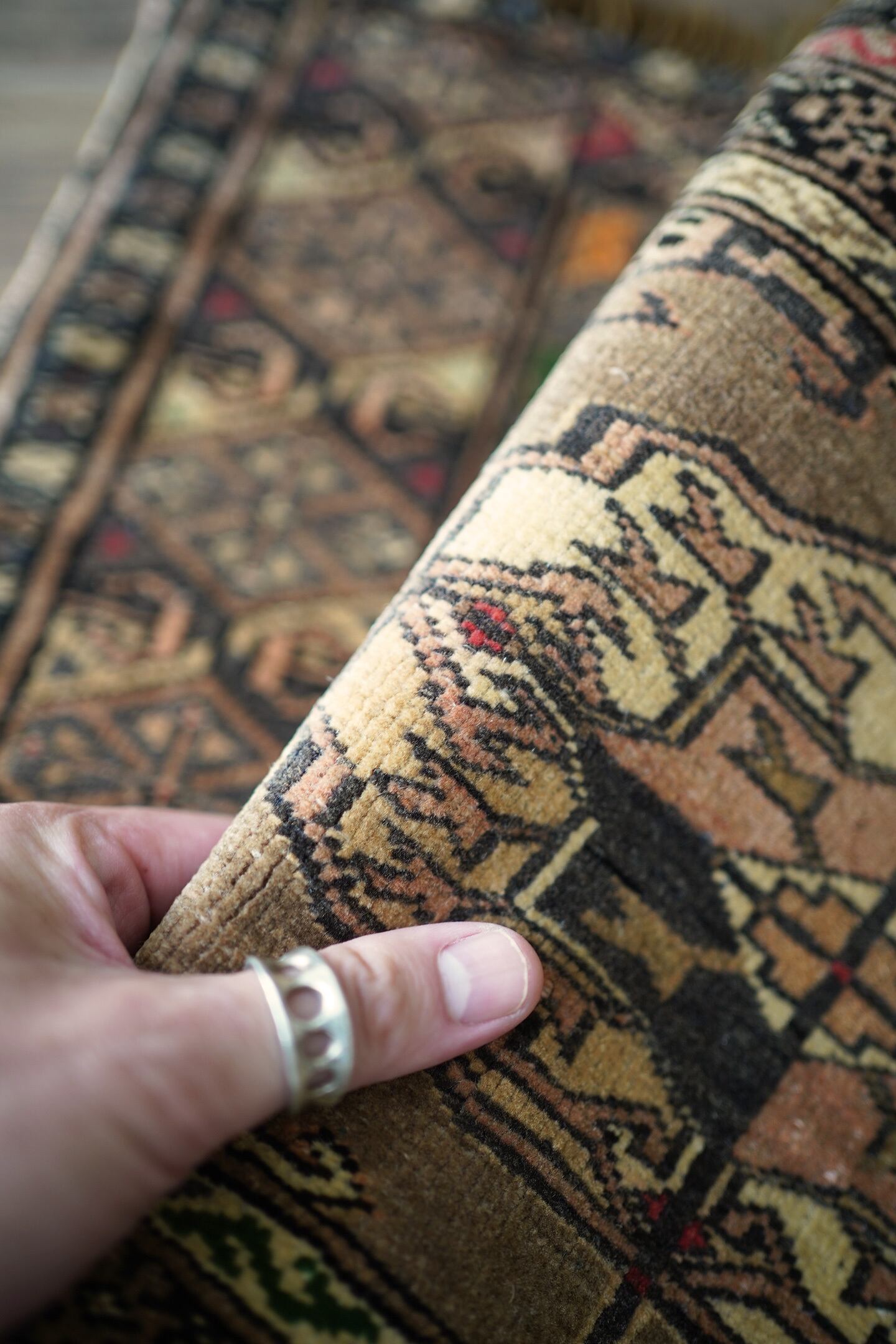 649-C】Semi Antique Afghan Turkmen rug 1940's | ヴィンテージラグ