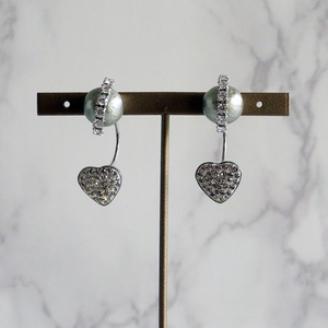 コットンパールのハート バックキャッチ ピアス