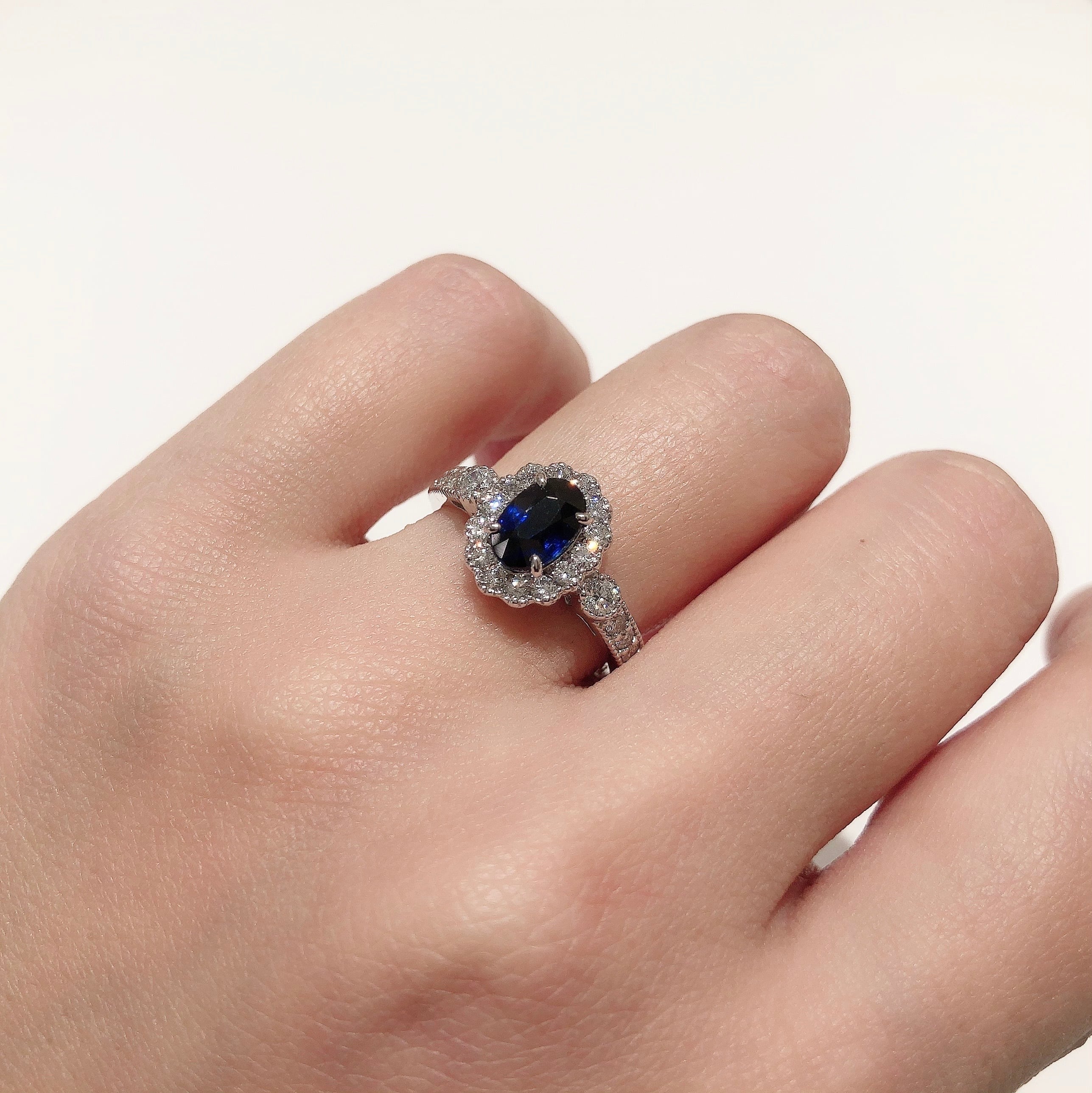 Pt900 イエローサファイア 丹念 ダイヤモンド リング 12号サイズ 