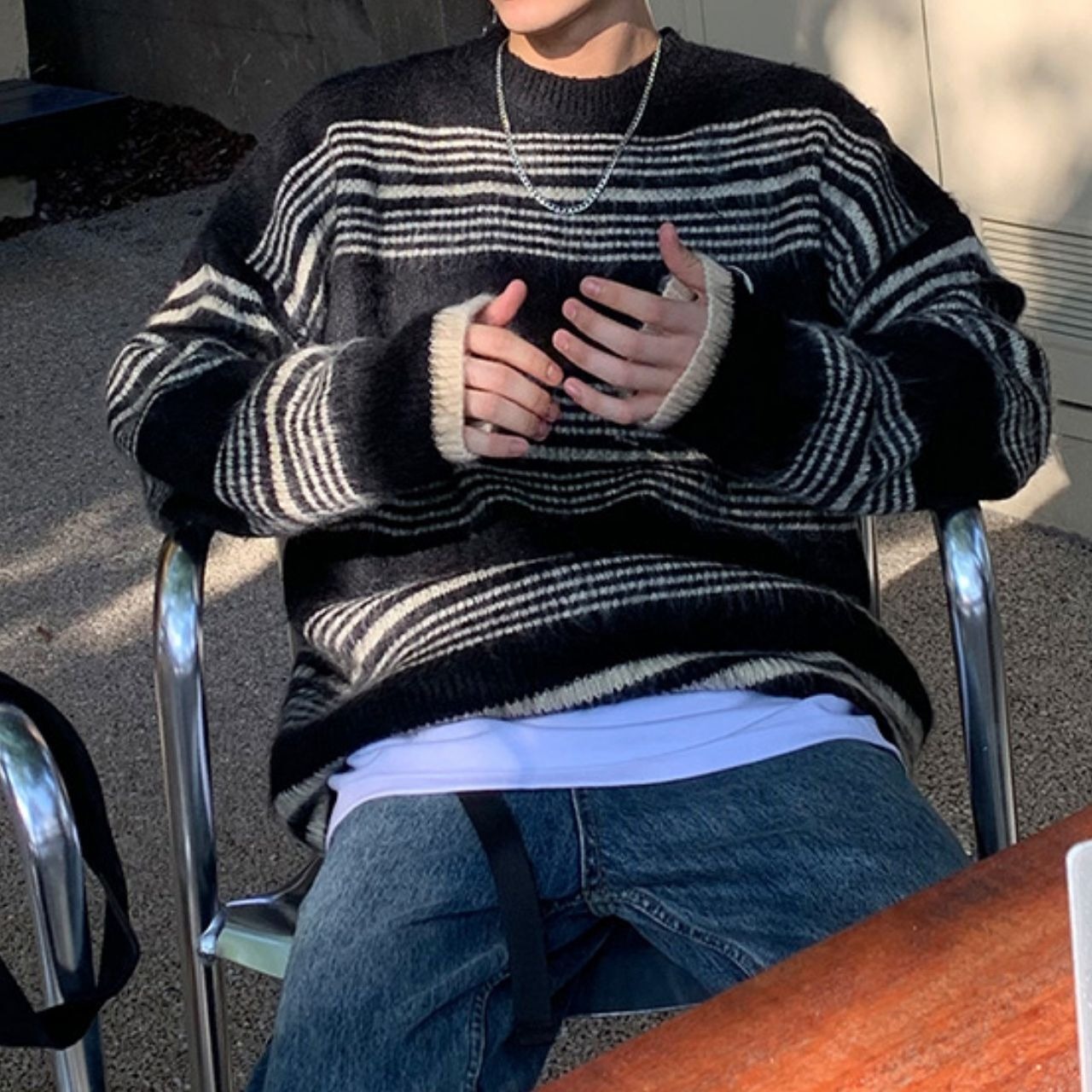 ラウンドネック細ボーダーソフトニット　1080