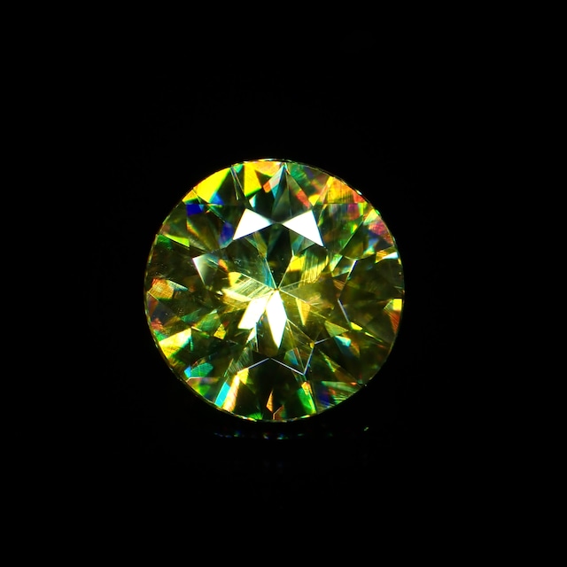 【original cut】贅沢なファイアの煌めき 0.88ct 天然 スフェーン