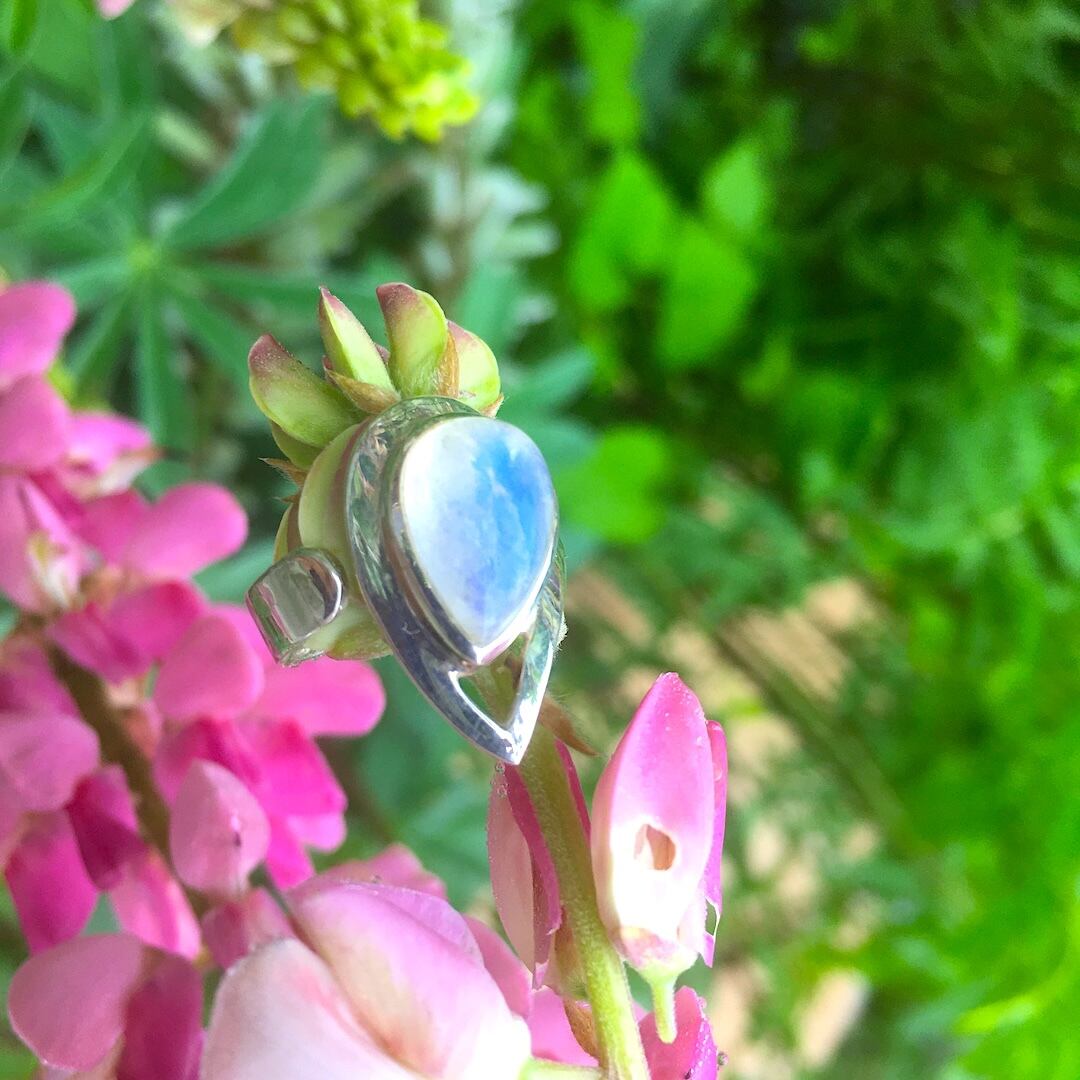 【SV925】✦6月の誕生石✦⋆.·レインボームーンストーンリング⋆.·Luna 月雫 .·✦