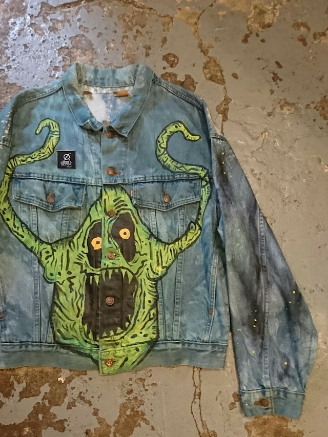 EATER OF WORLDS HAND PAINT  Levi's Jacket