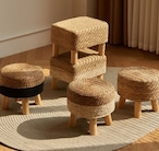 ラタン スツール 籐 天然素材 丸型 木製脚 手編み 足置き オットマン ローチェア 無垢材 エコ素材 通気性 防カビ 湿気調整 ナチュラル ボヘミアン 北欧風 おしゃれ インテリア 軽量 コンパクト