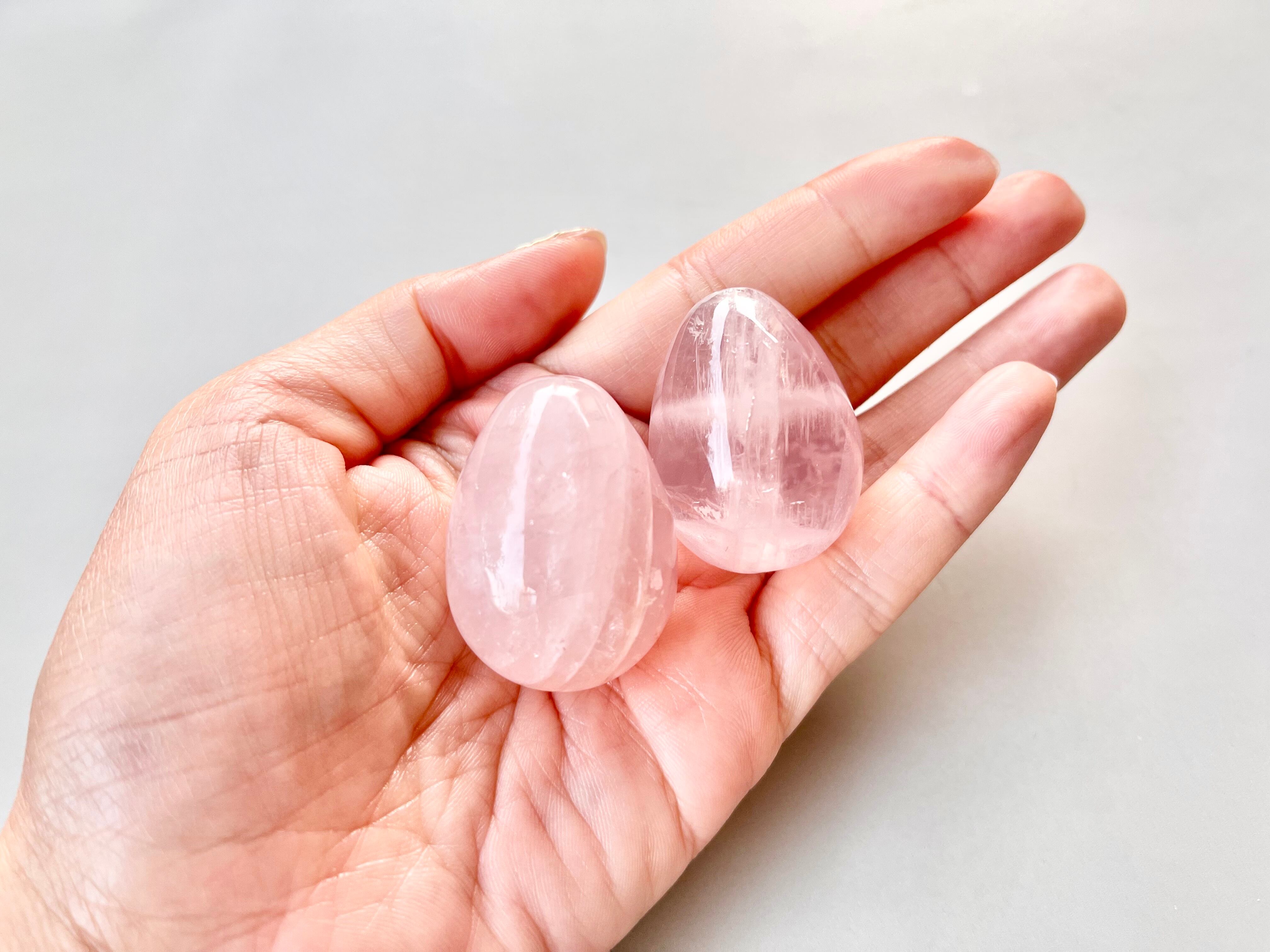 クリアーローズクォーツエッグ☆Birth energy clear rose quartz egg