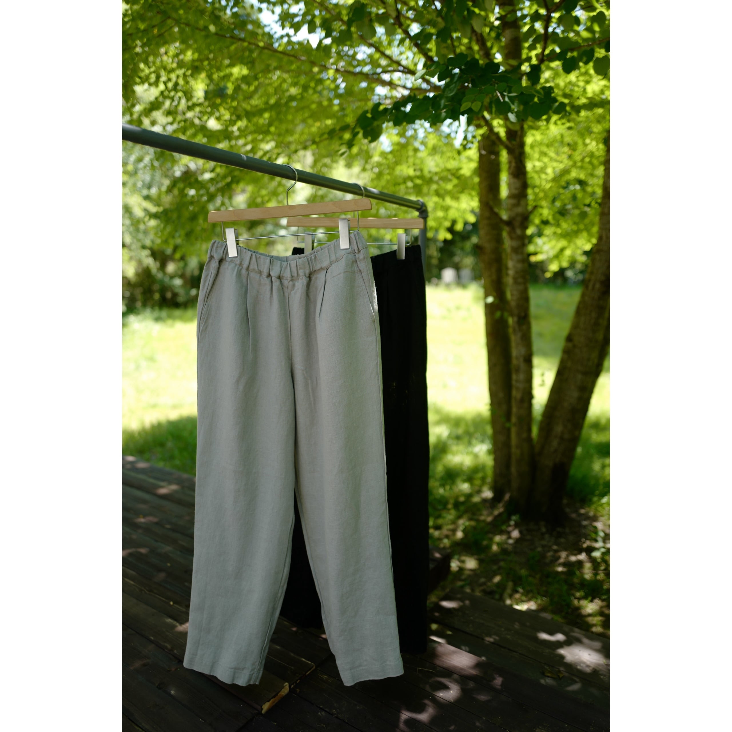 《別注》fog linen work │テーパードパンツ(リネン100%・厚地)col.ムエット、ブラック