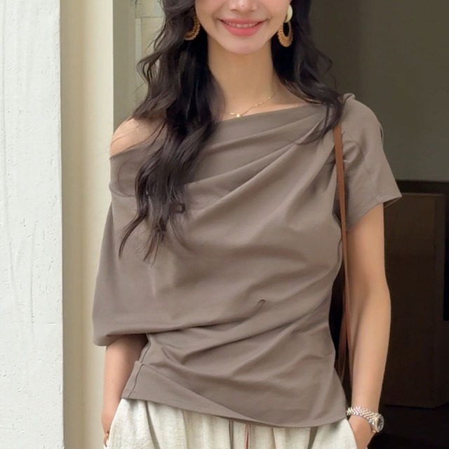 Asymmetrical shoulder short sleeve T-shirt   G792