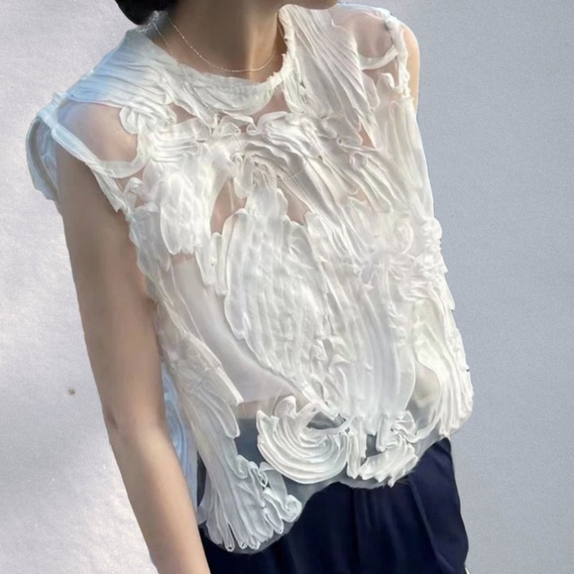 Sheer jacquard sleeveless tops 2 colors　V1470