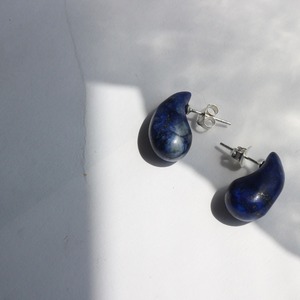 Drop lapis lazuli pierce