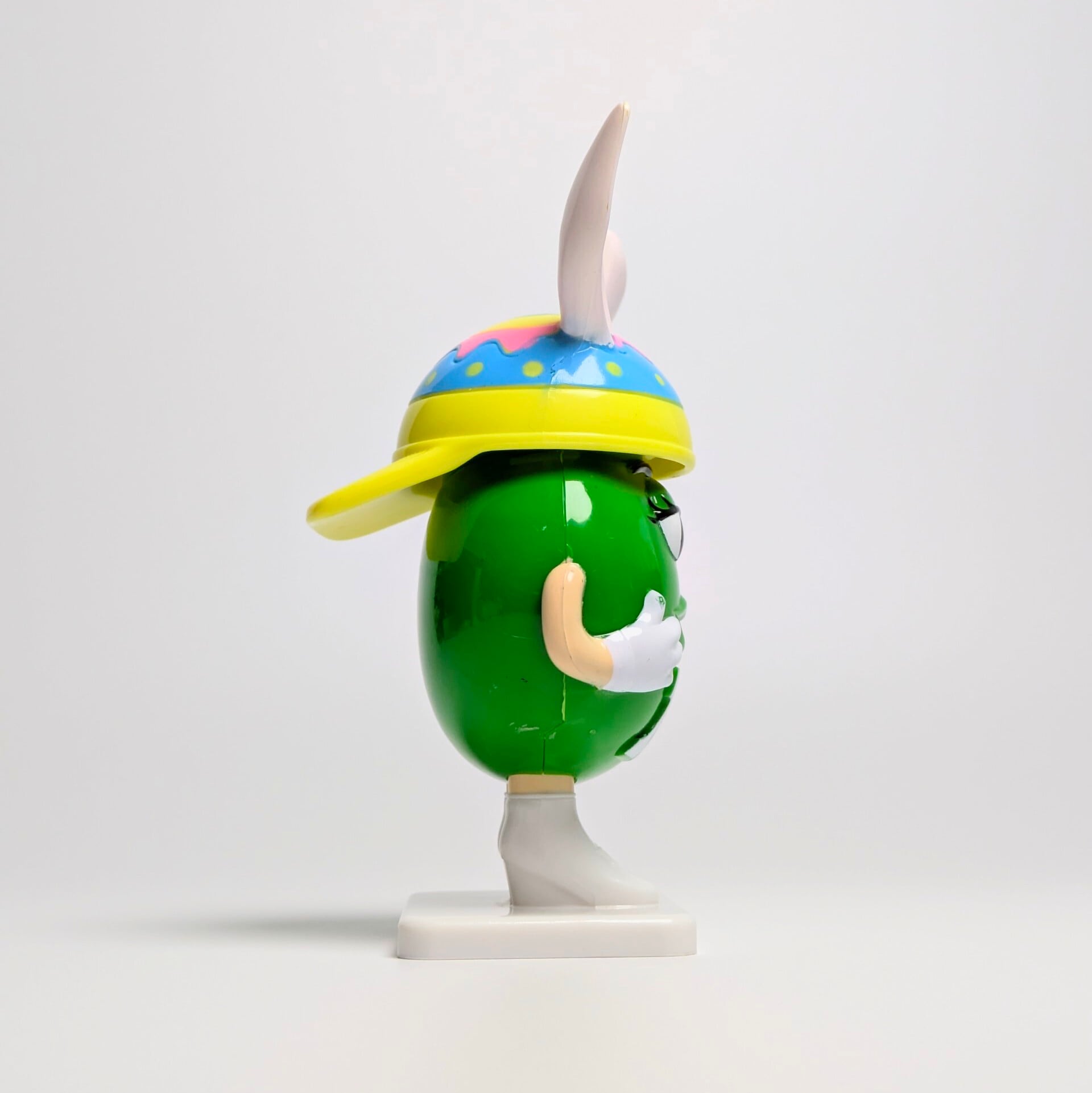☆VINTAGE JUNK☆【 m&m's  ( エムアンドエムズ ) 】 イースターバニーの耳付きヘルメット / グリーン / Mini Dispenser / ミニディスペンサー / Container / コンテナ 〚アメリカン雑貨 アメトイ〛