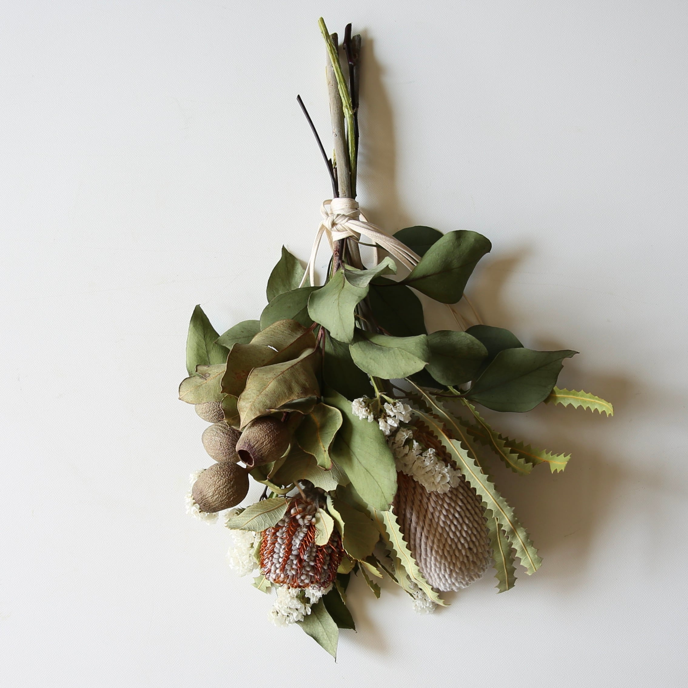 ドイツトウヒ＆ペッパーベリー ドライフラワースワッグ スワッグ fu.wa