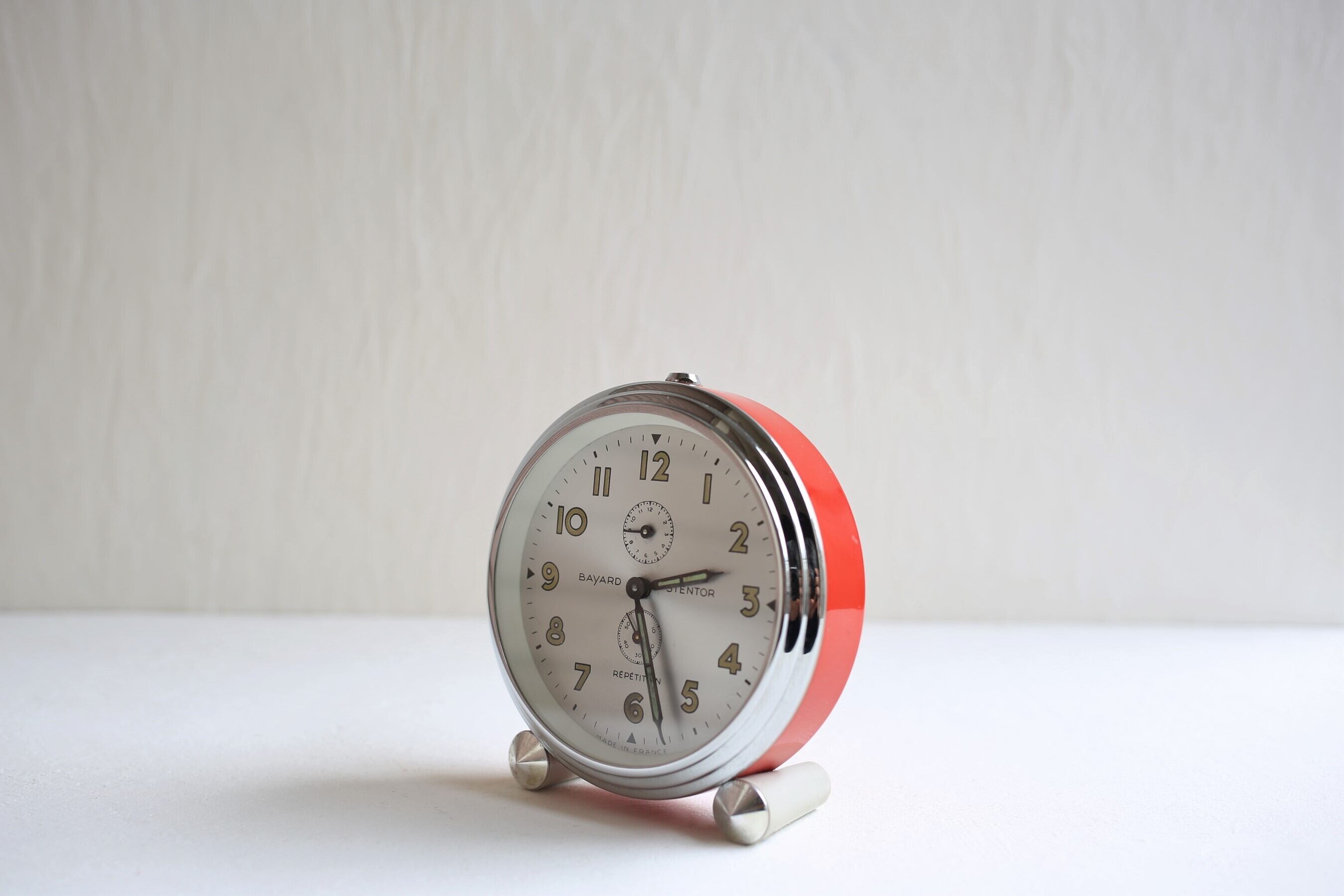 フランス アンティーク ヴィンテージ BAYARD 目覚まし時計『STENTOR』赤 N-03140