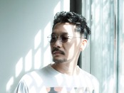 【SUMMER COLLECTION 2025】カラー調光レンズ：宵硝子（よいがらす）