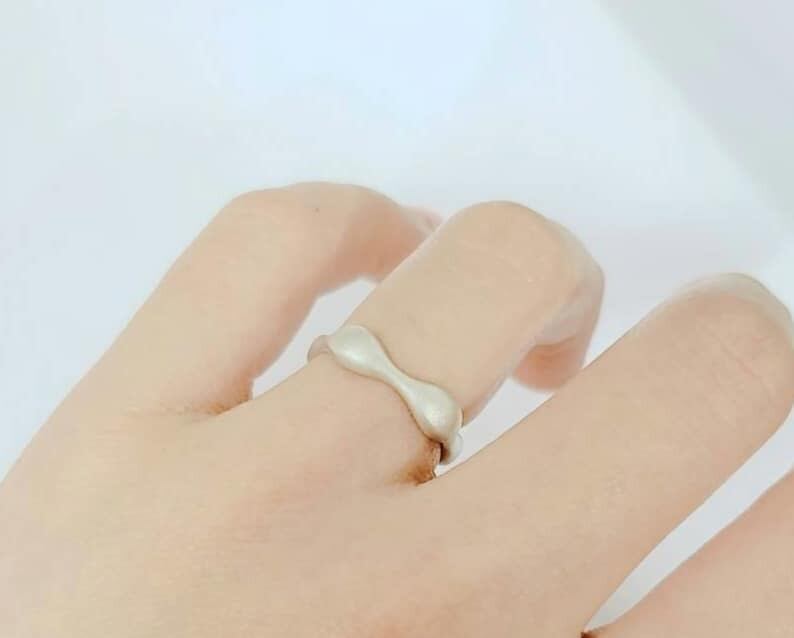 フニフニ艶消しシルバーリング《送料無料》