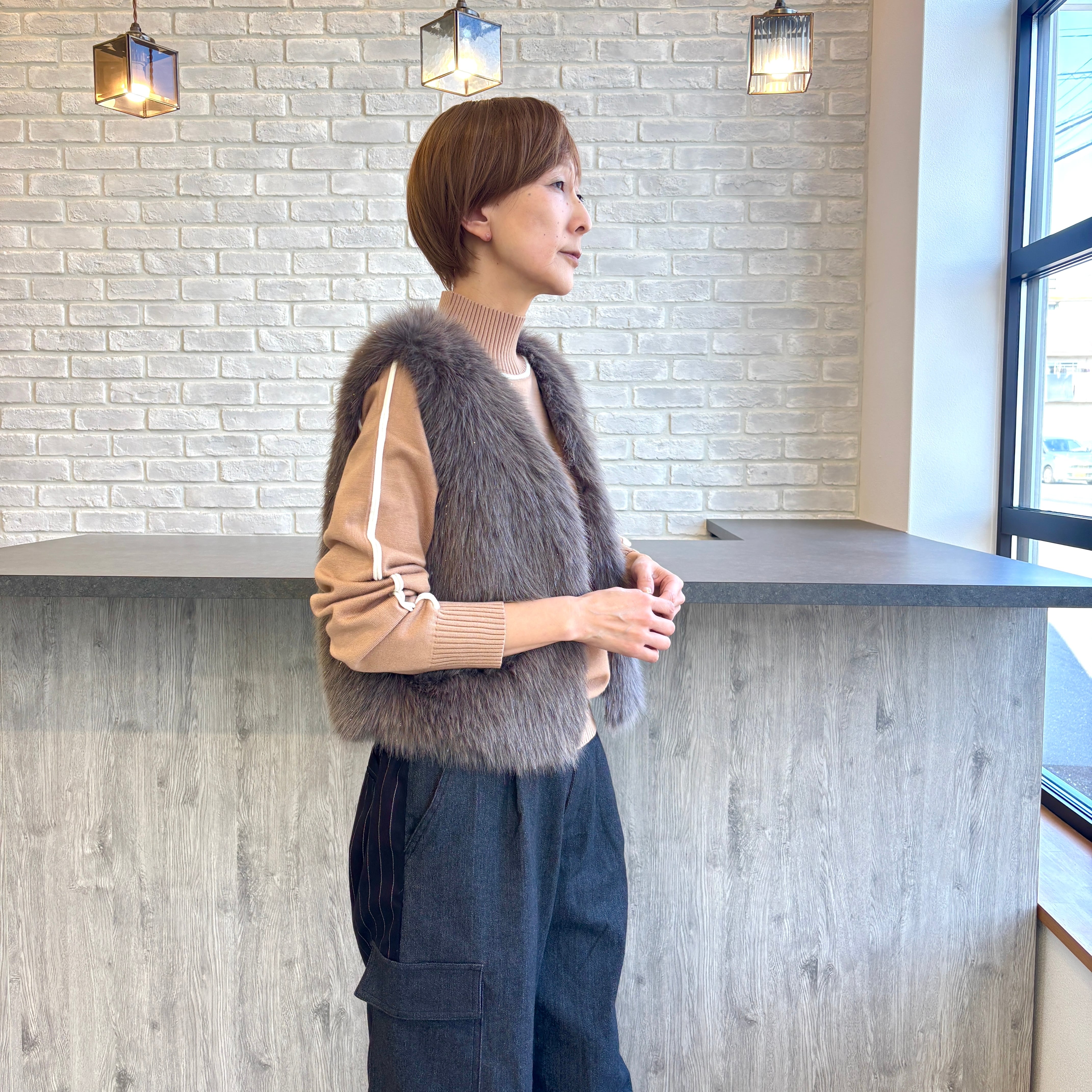 PRIORITY プライオリティ　Aラインドッキングファーベスト ベージュ PRIORITY プライオリティ Aラインドッキングファーベスト ベージュ