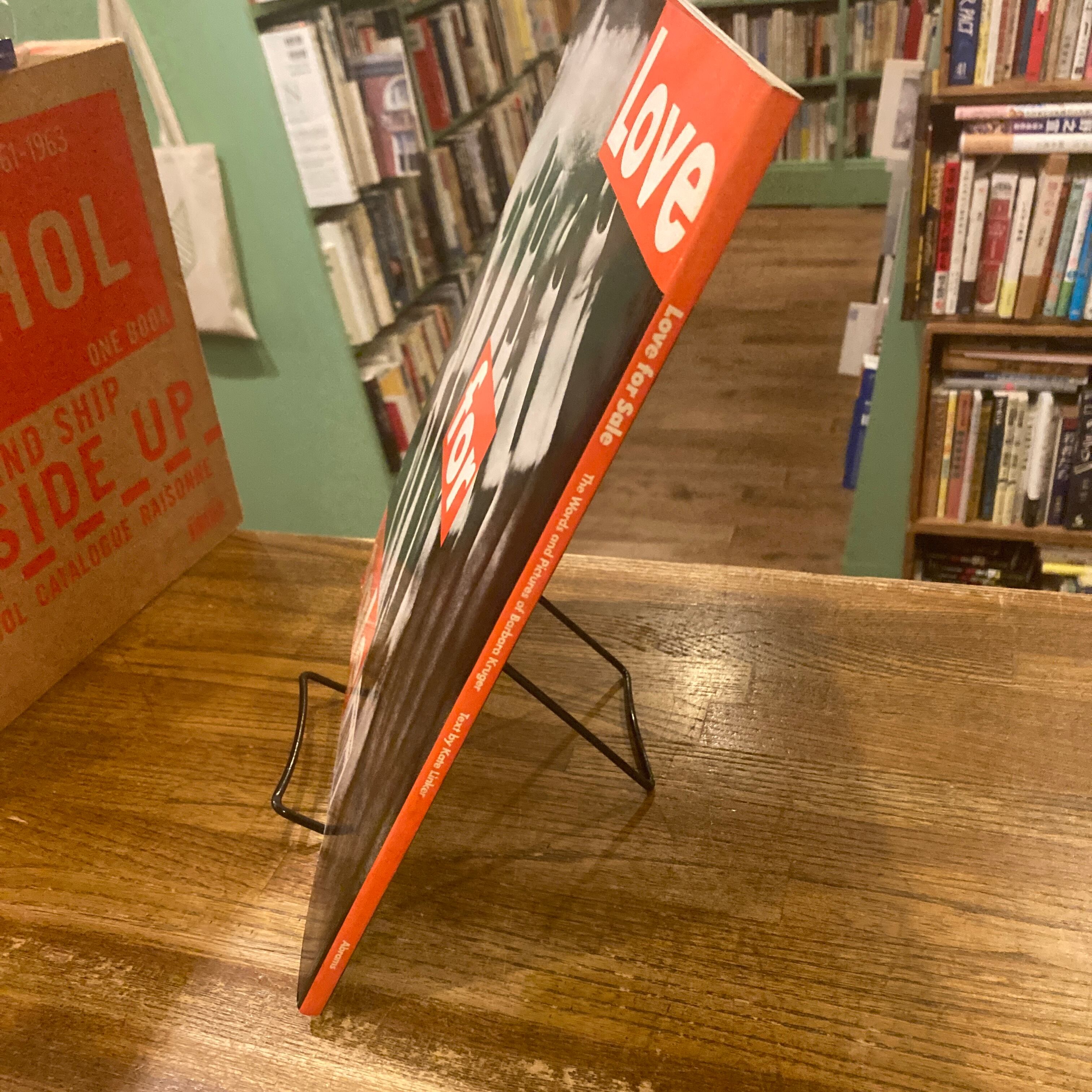 Love for sale: The Words and Pictures of Barbara Kruger / text