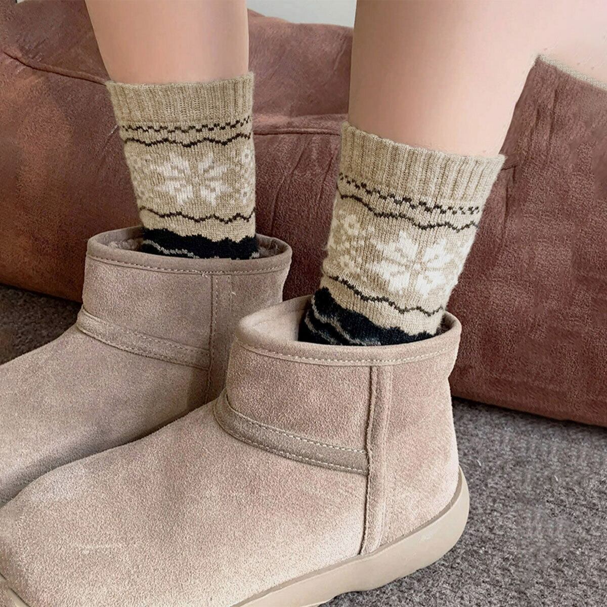ソックス ノルディック柄 4足セット レディース 韓国 靴下 秋冬 暖かい 厚手 おしゃれ 大人 かわいい カジュアル レトロ ルームソックス 冷え対策 柔らかい 伸縮性 大人可愛い 大人女子