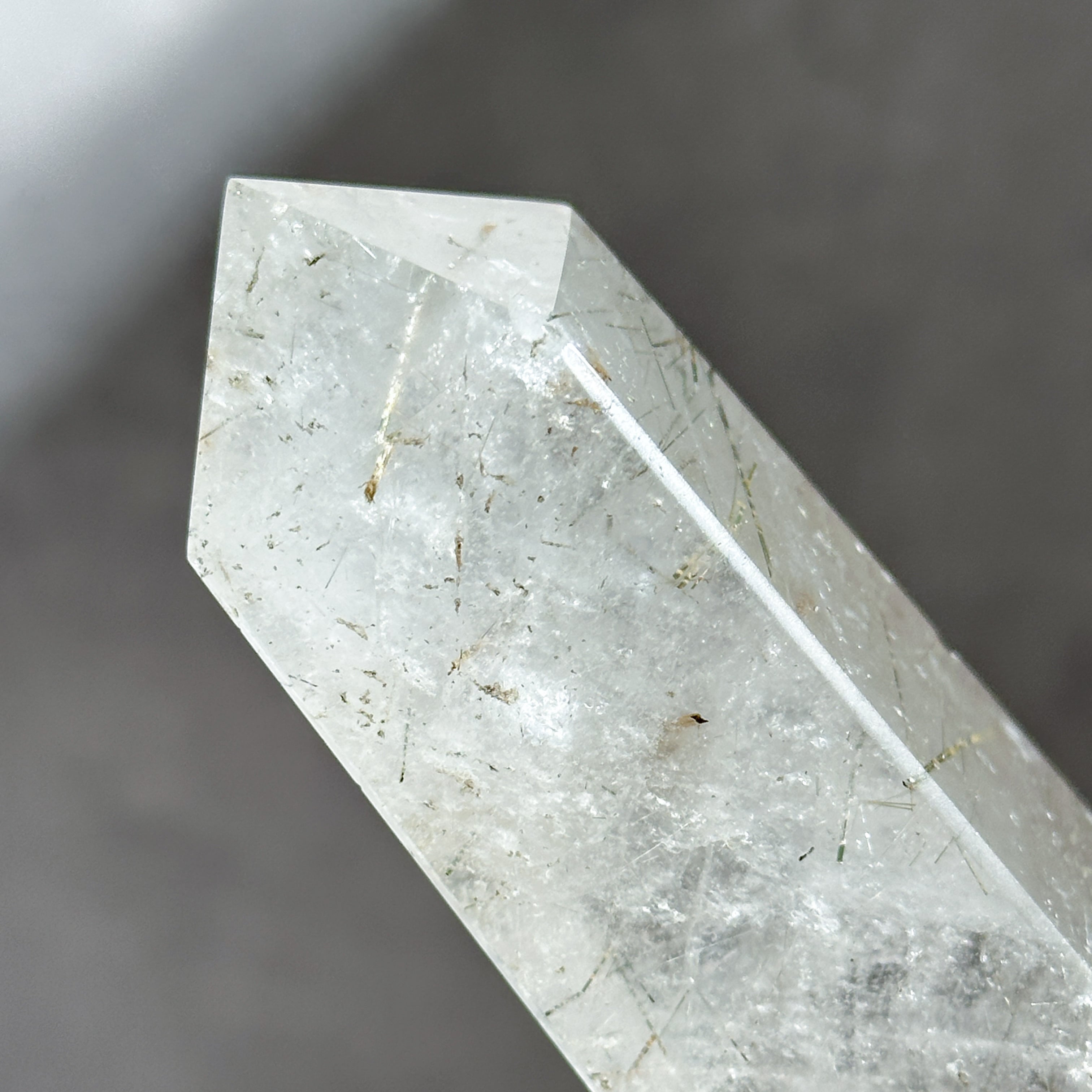 マルチルチルクォーツ タワー 04◇ Multi-Rutile Quartz ◇天然石