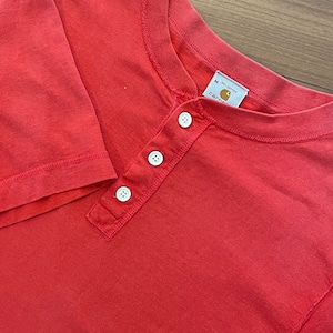 【Carhartt】USA製 ヘンリーネック Tシャツ M カーハート 赤 色褪せ 雰囲気◎ US古着 アメリカ古着