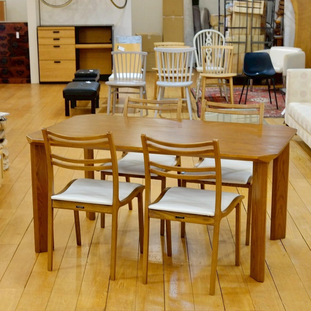 clapp vintage クラップヴィンテージみなとみらい店－家具・照明