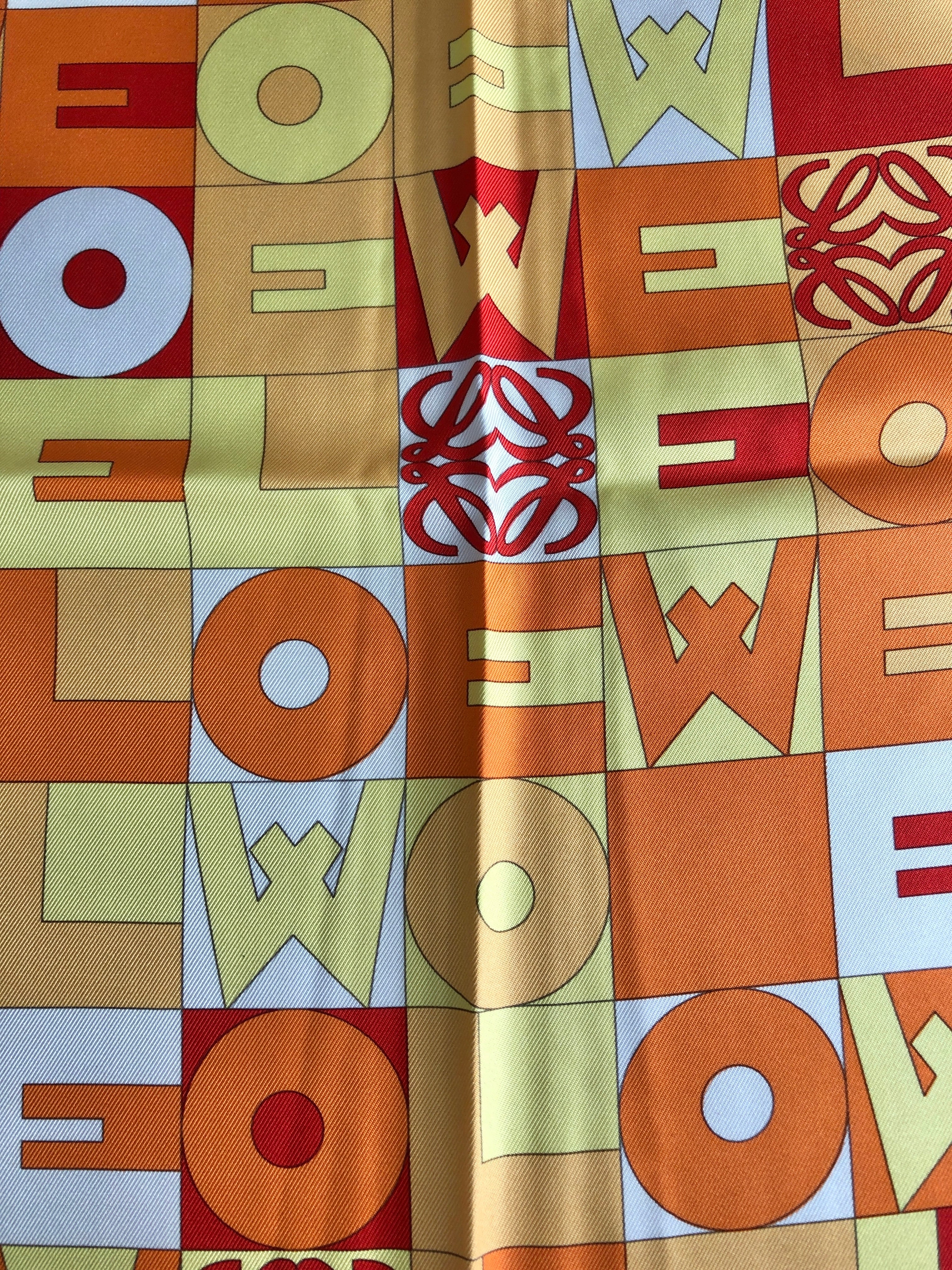 LOEWE ロエベ スカーフ オレンジ ロゴ アナグラム シルク vintage