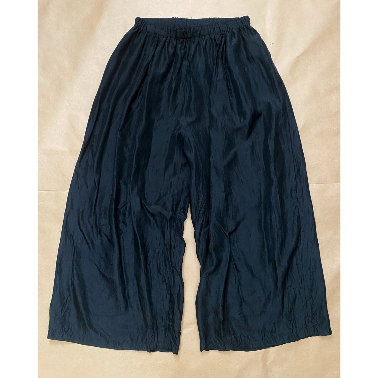 WARE HOUSE Wide Silk Easy Pants