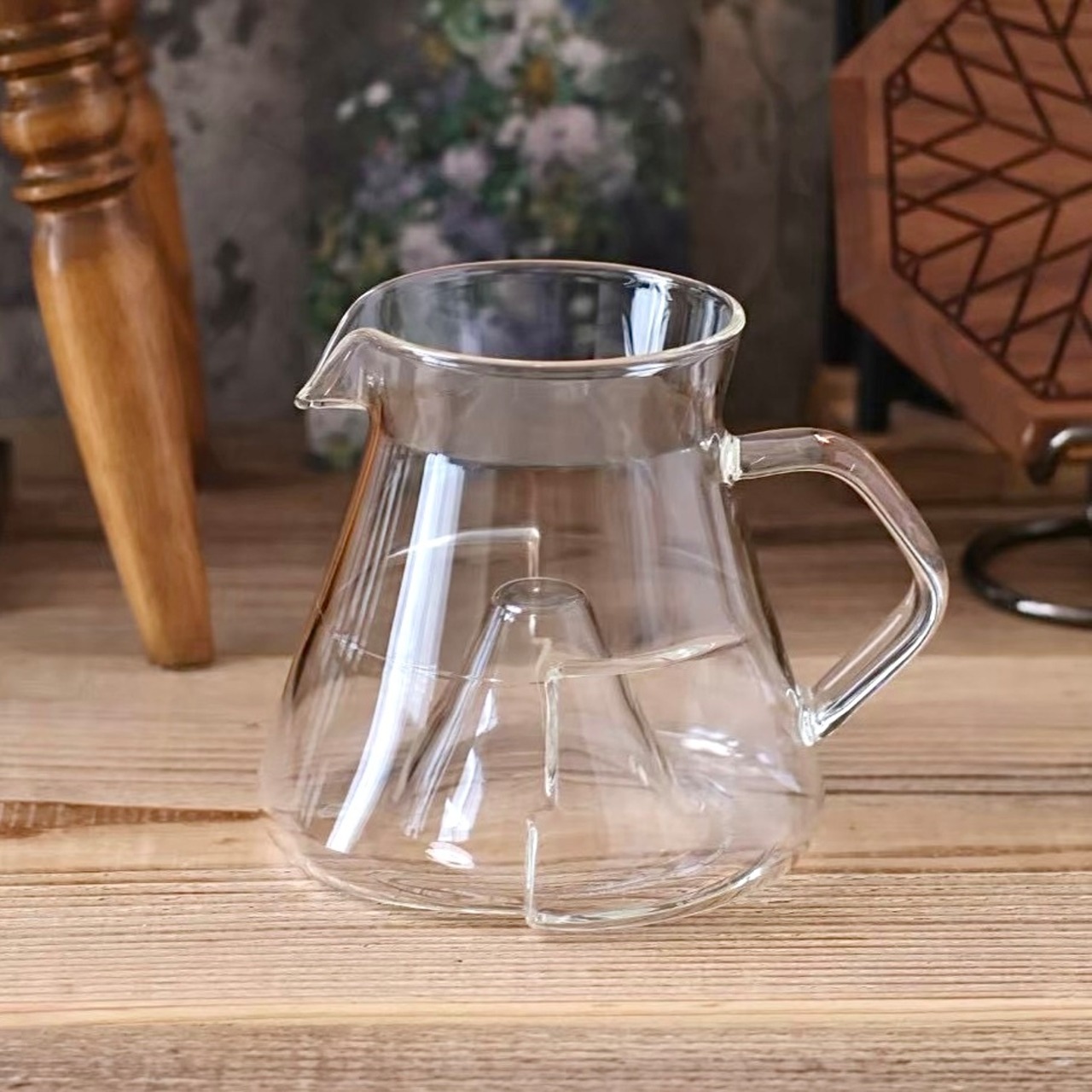 ICOSA AVENSI Wave Cyclone Sensory Carafe Standard