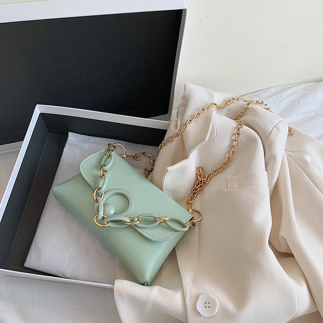 insスーパーファイヤースモールバッグ女性バッグ2020新しいトレンディワイルドチェーンハンドバッグショルダーメッセンジャーバッグファッション小さなスクエアバッグ Tiancai_Wing_Bag8249877