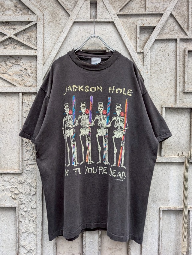 "SKI 'TIL YOU'RE DEAD" skeletons print tee / made in USA