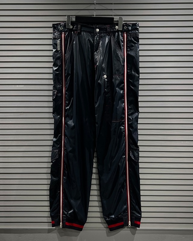 【X VINTAGE】“ARMANI JEANS” Zip Gimmick Vintage Nylon Cargo Pants