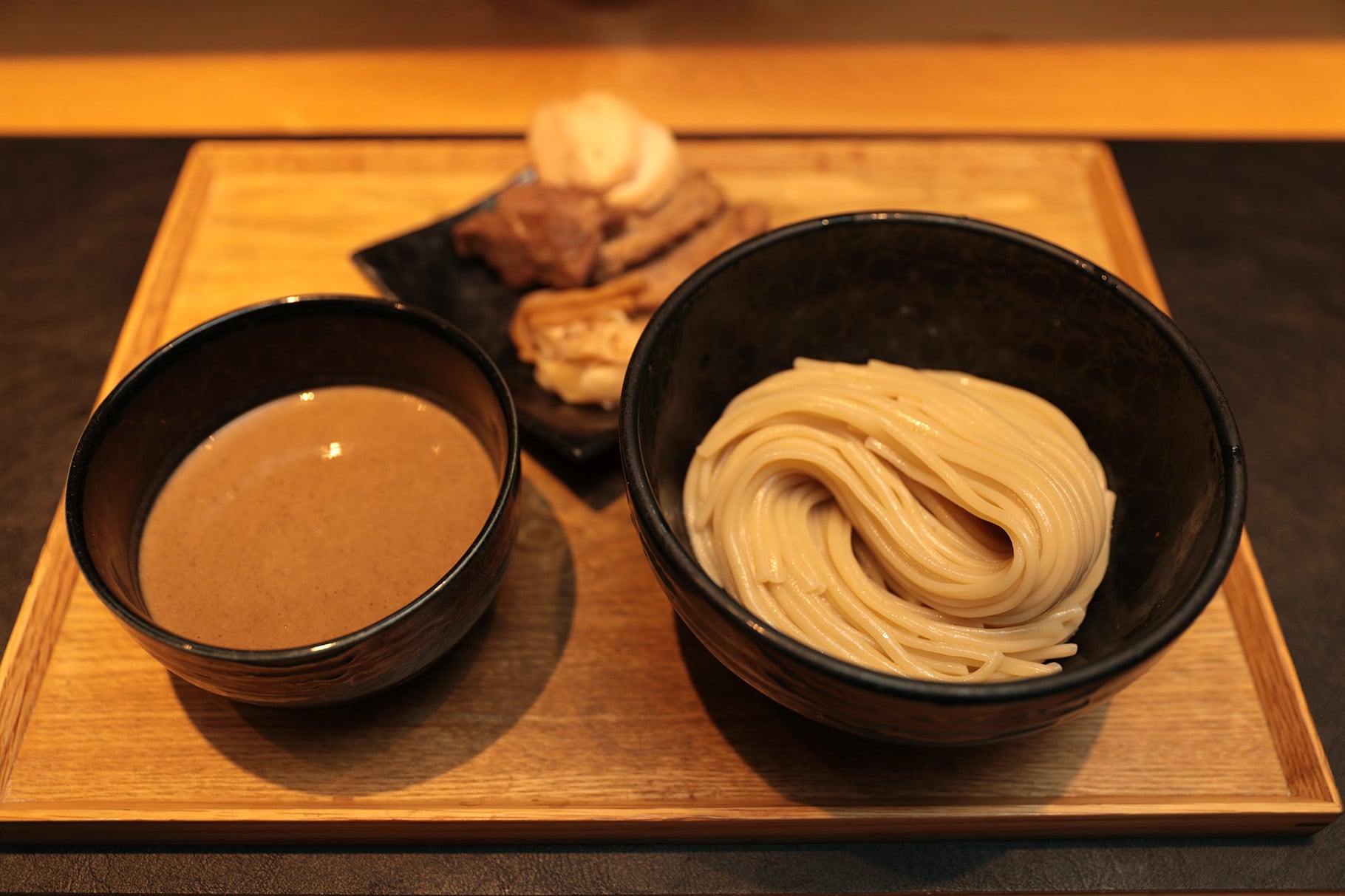 神田赤つけ麺（辛） 1食 | 麺屋周郷