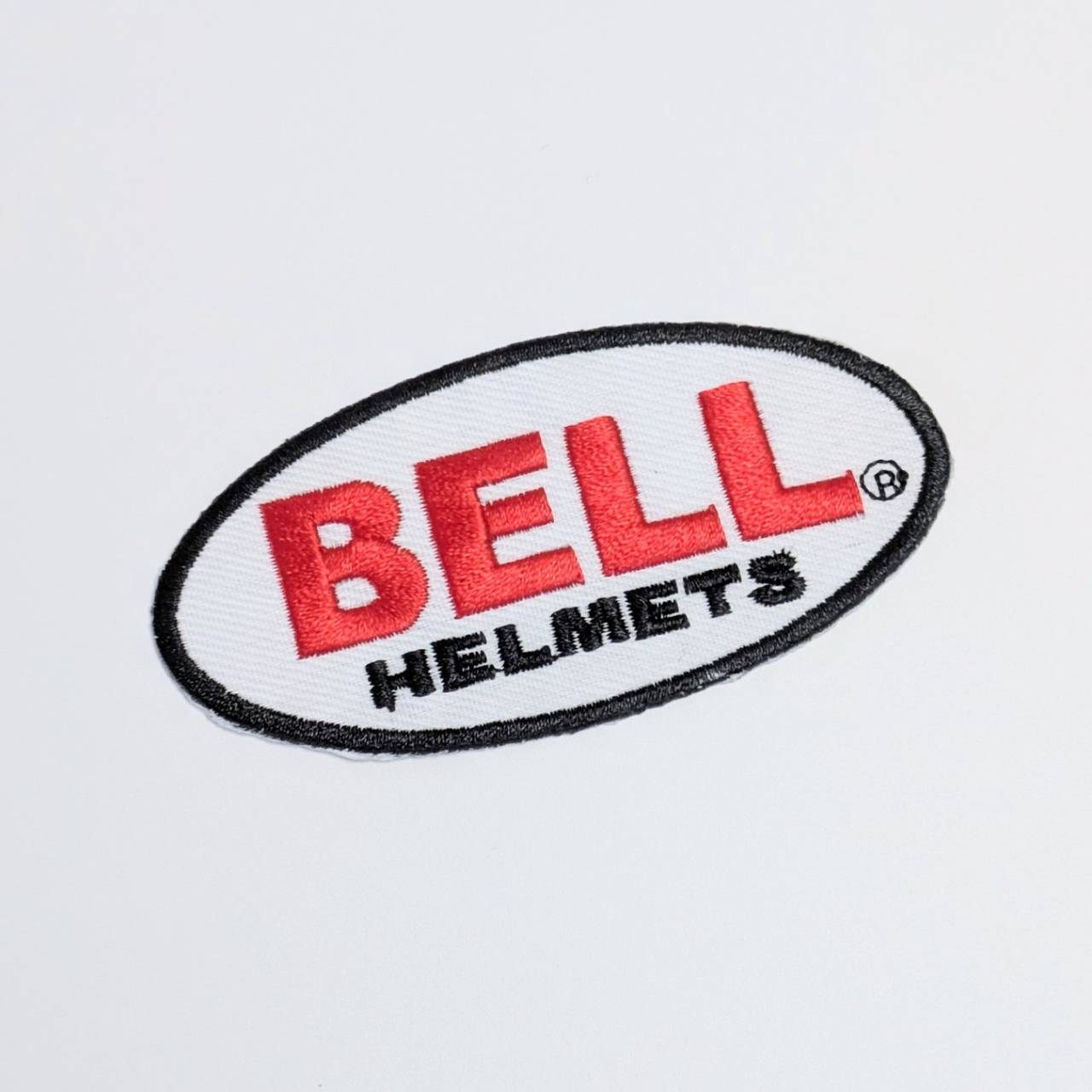 送料無料！ ★刺繍アイロンワッペン★【 BELL  ( ベル ) 】 BELL HELMETS / ベルヘルメット〚アメリカン雑貨 アメトイ〛
