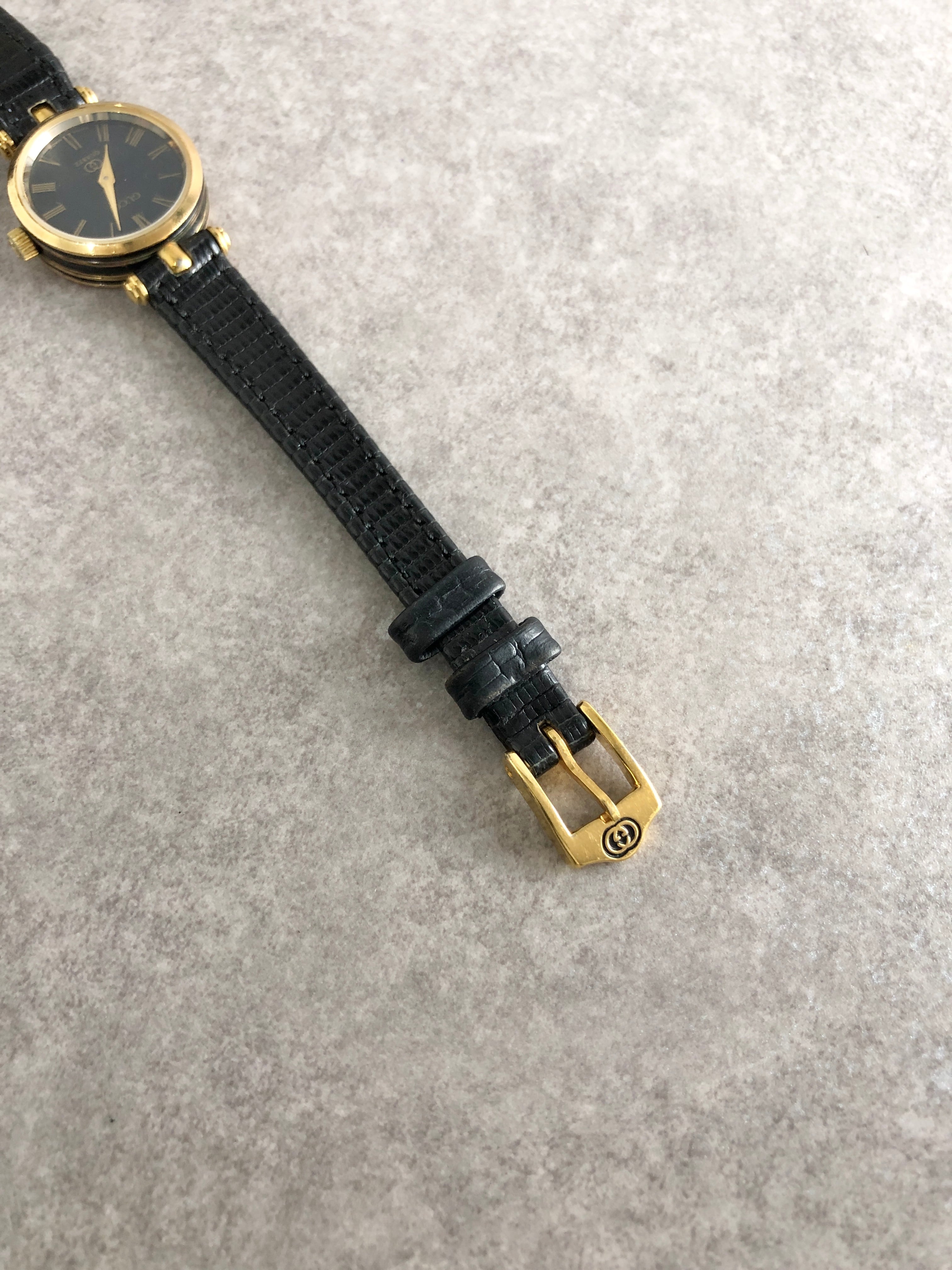 GUCCI グッチ 腕時計 ブラック ゴールド ローマ レザー vintage