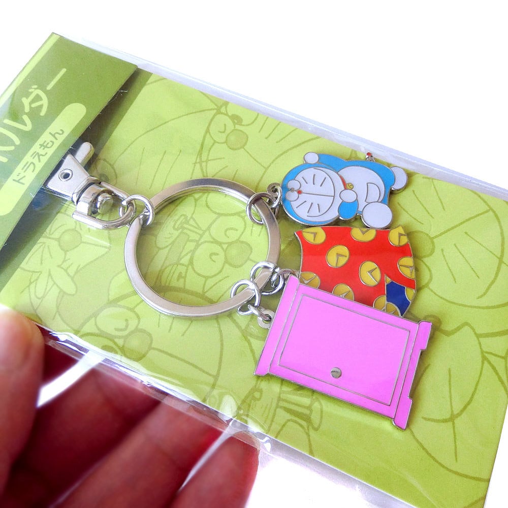 初期のドラえもん・タイムふろしき・ どこでもドア 」キーホルダーB