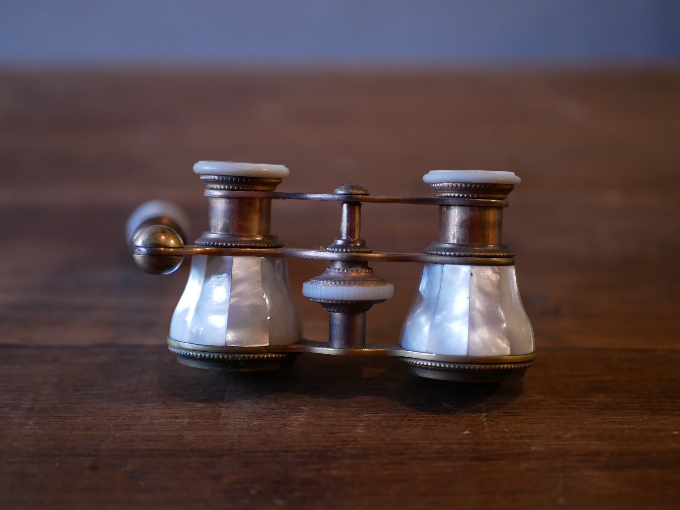 白蝶貝 オペラグラス フランスアンティーク マザーオブパール ハンドル