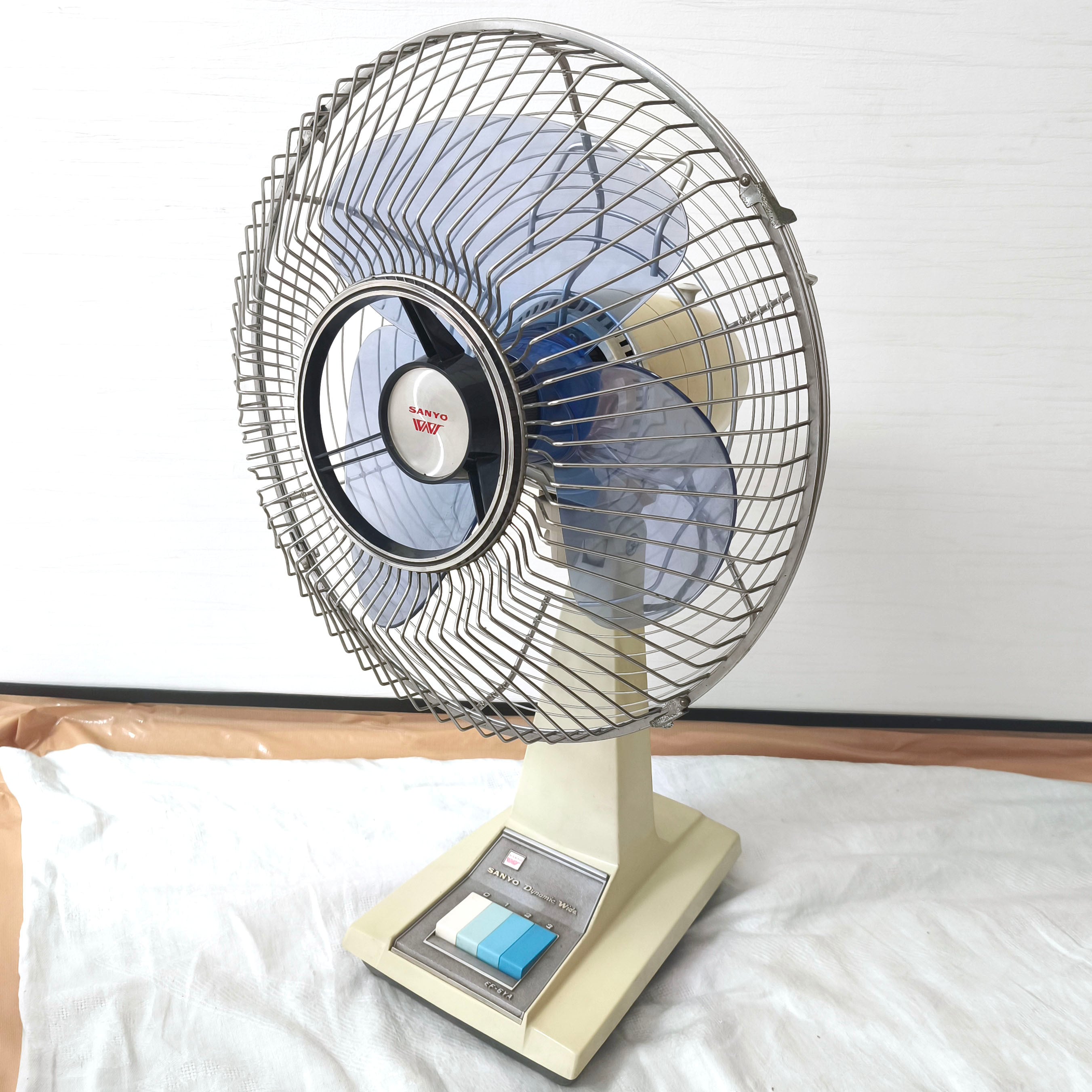 SANYO(サンヨー)・扇風機・EF-6YA・昭和レトロ・1968年発売・No.250706