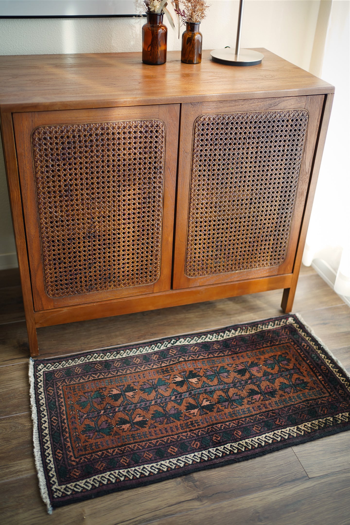 571】Semi Antique Persian Sistan Baluch rug 1930's | ヴィンテージ