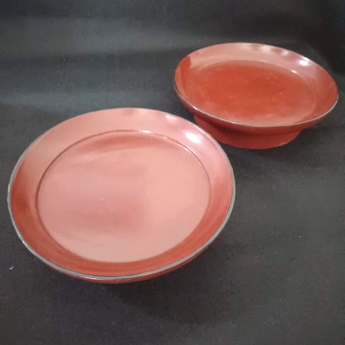 骨董 根来椿皿 14センチ 2枚組 | サミハ成城