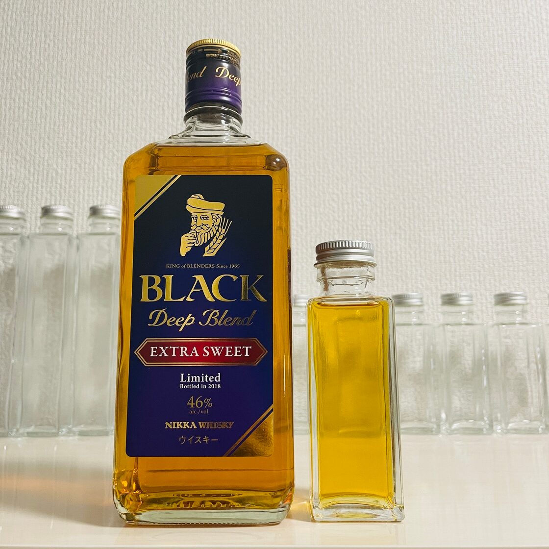 箱付き【ブラックニッカ ディープブレンド エクストラスイート】700ml 