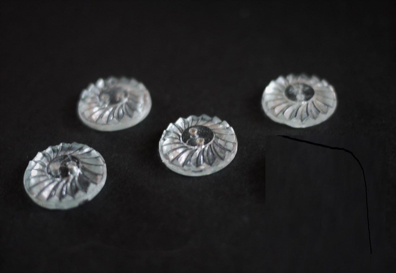 ヴィンテージガラスボタン 2p ツイストg ドイツ | こりすのパン屋Base