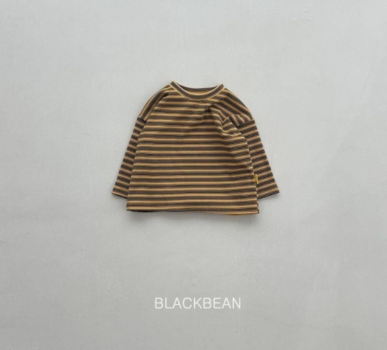 韓国子供服 / 26Autumn / Blackbean / セイントTシャツ / キッズ服 / ベビー服 / 秋服 *S(69㎝)~XL(120㎝)*