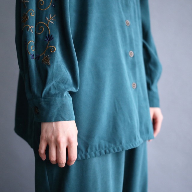 "刺繍" beautiful sleeve design fake suede set-up