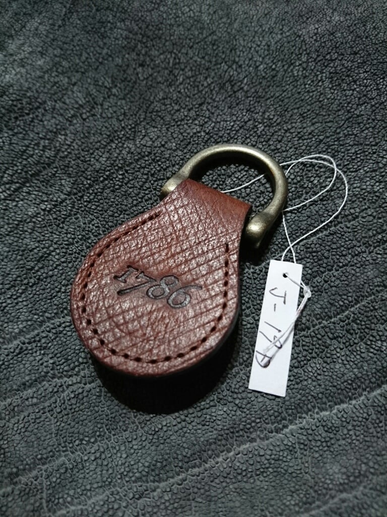 1786 Coinholder Keyring J-19D