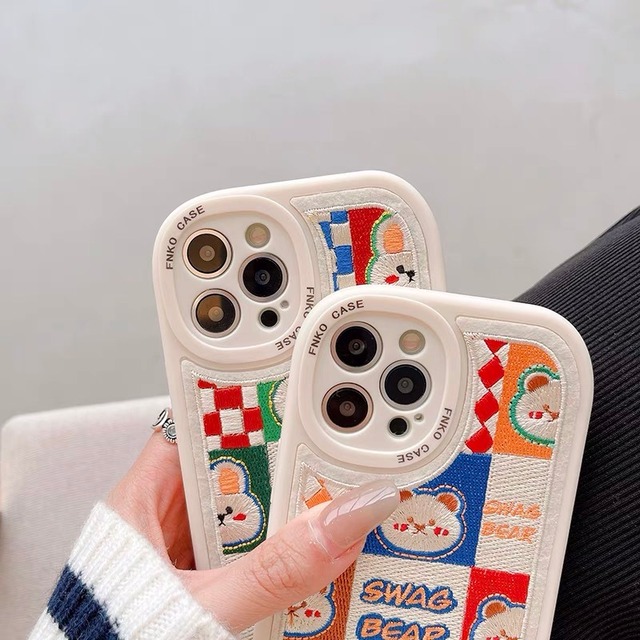 iPhoneケース iPhone13 iPhone12 刺繍ケース うさぎ くま アーガイル チェック 英字 英語 英文 かわいい 2156