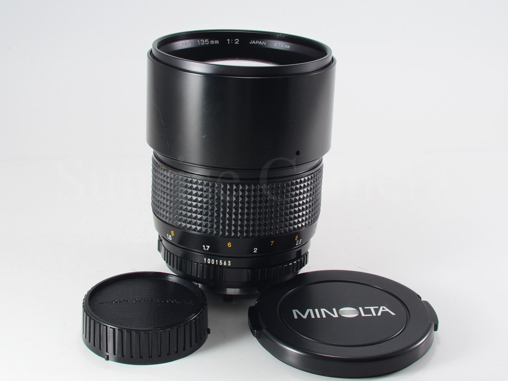 MINOLTA MD 135mm F2 NEW ミノルタ 中望遠単焦点レンズ（23653