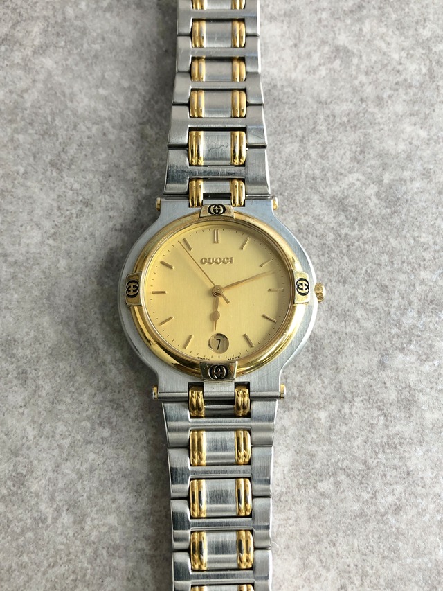 GUCCI グッチ 腕時計 シルバー×ゴールド GG ステンレススチール クウォーツ 9000G vintage ヴィンテージ オールド gmtubj