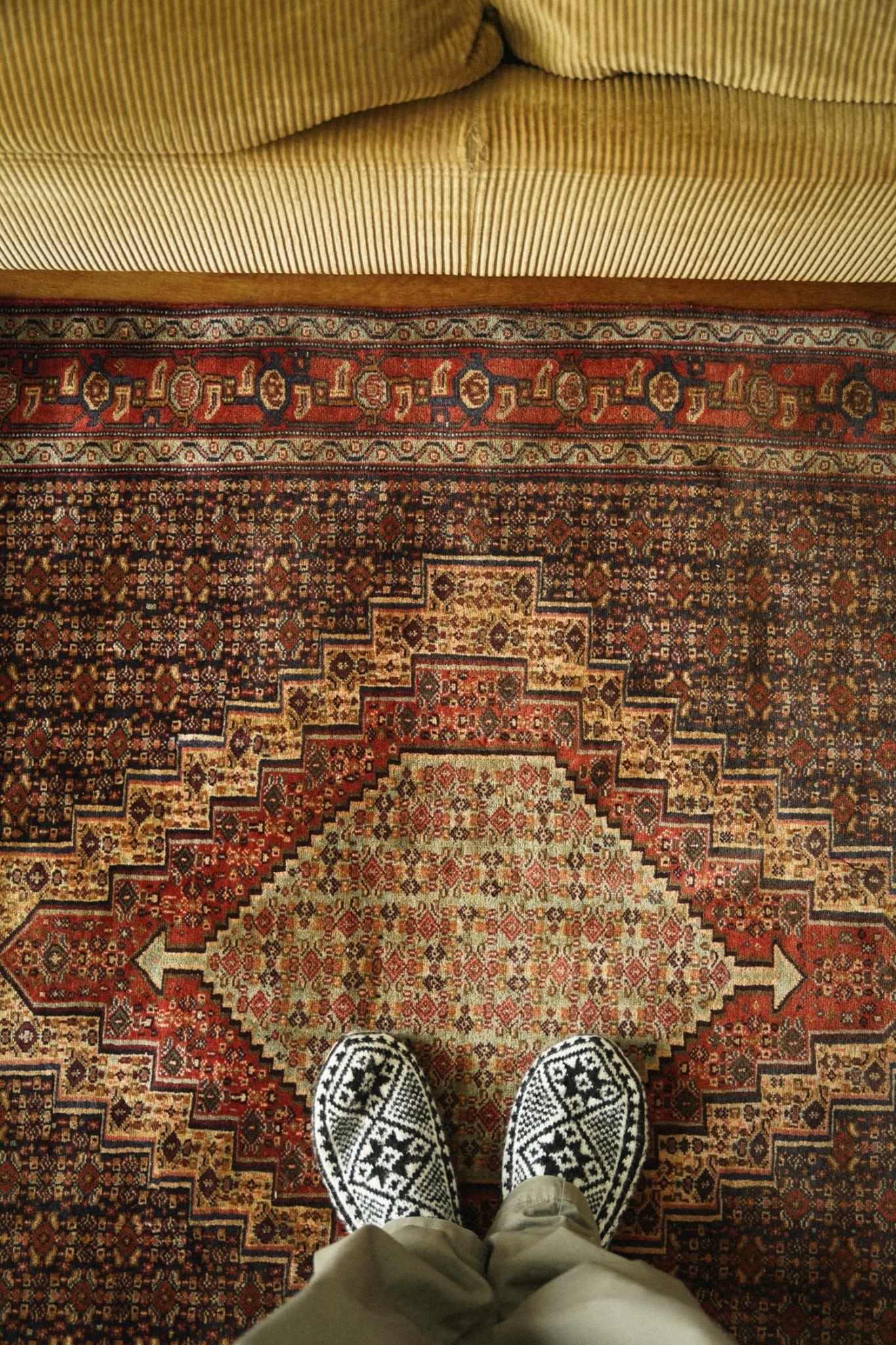 2392-Vintage Persian Senneh rug